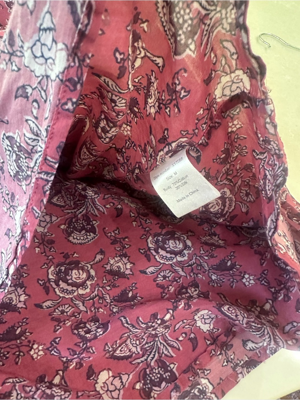 XiRENA Lanie Long-Sleeve Blouse, Size M - Picture 14 of 16